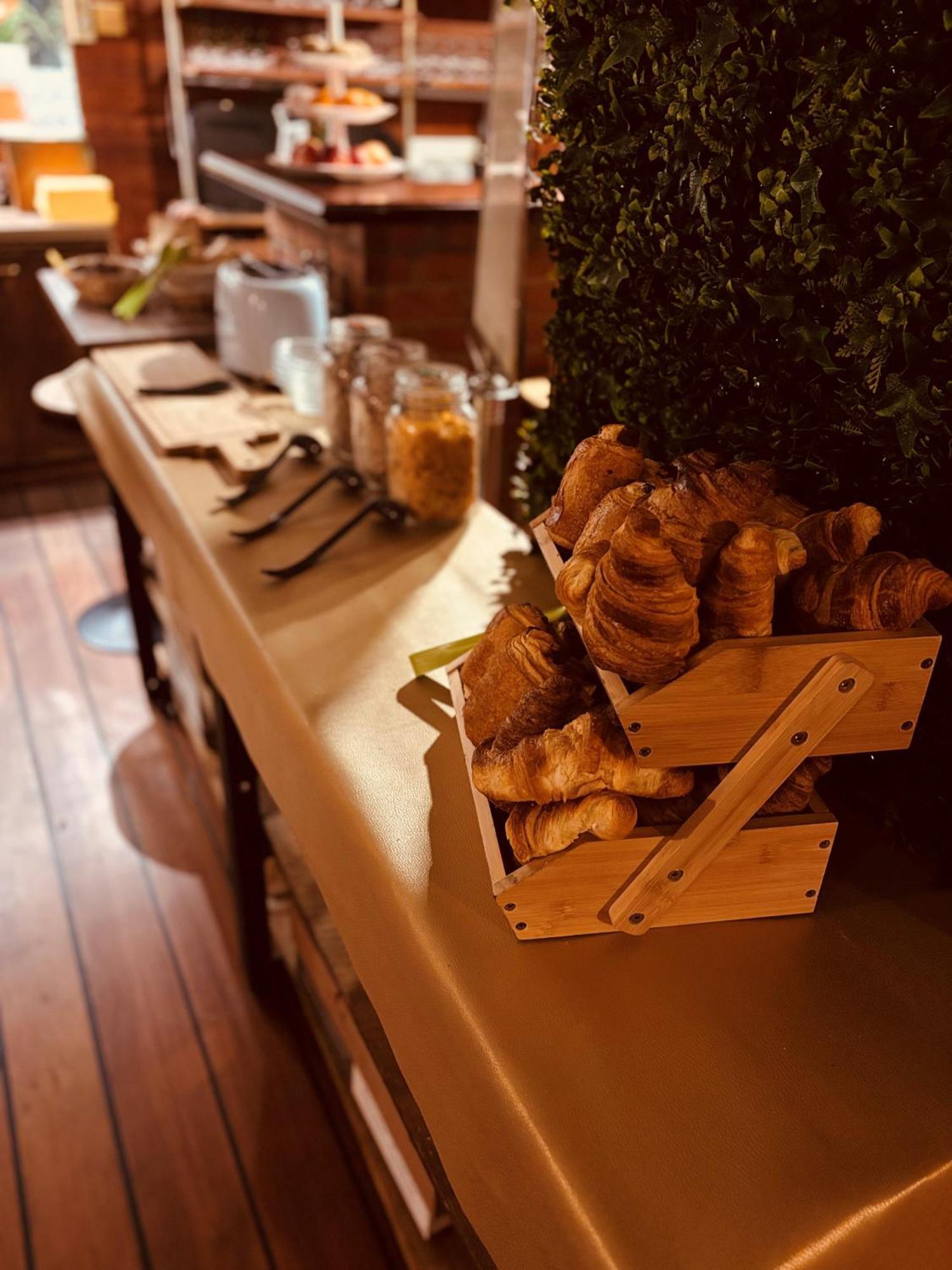 Hotel Restaurant Argos, Strasbourg Nord Венденайм Экстерьер фото